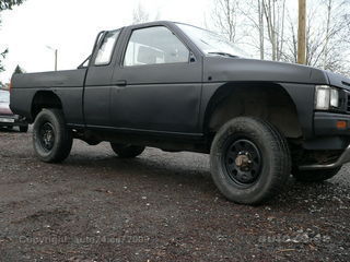 Nissan Terrano 2.4 R4 76kW