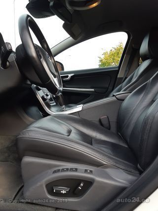 Volvo V60 T6 R-Design 3.0 224kW