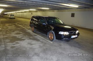 Volvo V70 2.5 R5 103kW
