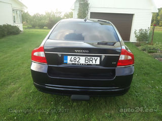 Volvo S80 2.4 D5 136kW