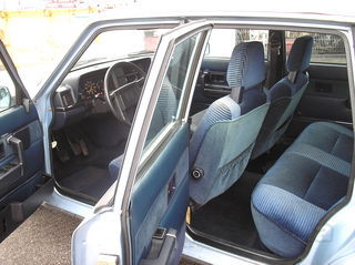 Volvo 264 2.4 R6 66kW