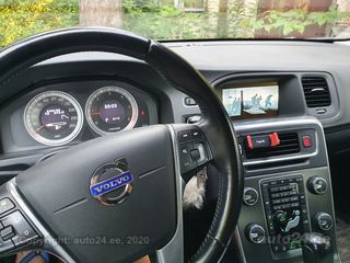 Volvo V60 Summum 2.0 120kW