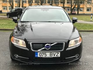 Volvo S80 Summum R-Design Winter MY2010 2.4 D5244T10 151kW
