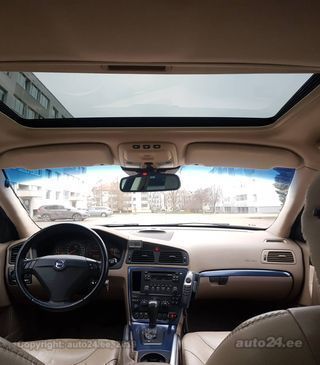 Volvo XC70 Ocean Race 2.4 D5 136kW