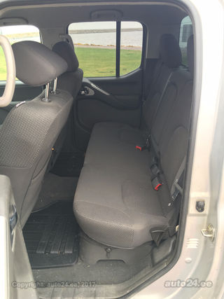 Nissan Navara 2.5 126kW