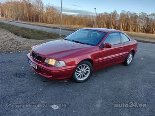 Volvo C70 2.4 R5 142kW