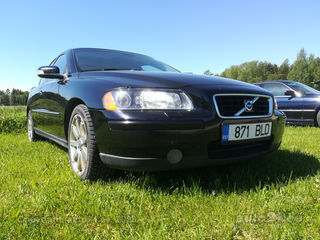 Volvo S60 2.4 D5 136kW