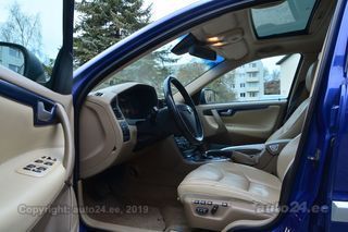 Volvo XC70 Ocean Race 2.4 D5 136kW