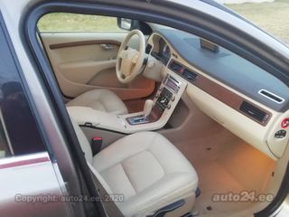 Volvo XC70 AWD Summum MY2008 2.4 136kW