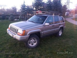 Jeep Grand Cherokee Laredo 4.0 R6 130kW