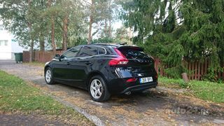 Volvo V40 2.0 110kW