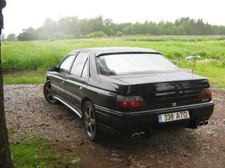Peugeot 605 SV 3.0 v6 123kW
