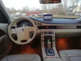 Volvo XC70 AWD Summum MY2008 2.4 136kW