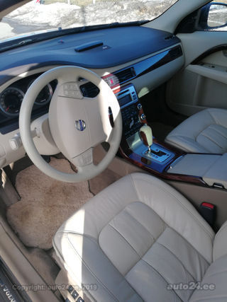 Volvo S80 4.4 V8 232kW