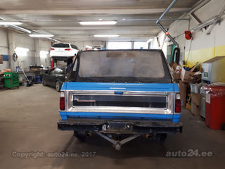 Dodge RAM charger 5.2 V8