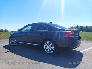 Volvo S80 Summum AWD 2.4 D5 151kW