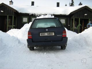 Volkswagen Golf 3 1.8 R4 55kW