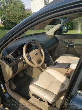 Volvo XC90 2.4 136kW