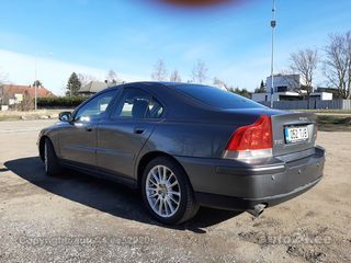 Volvo S60 2.0 R5 132kW