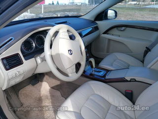 Volvo S80 4.4 V8 232kW