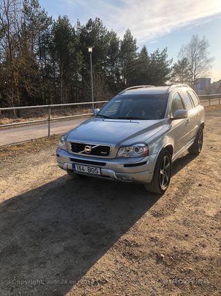 Volvo XC90 R-Design 2.4 D5 147kW