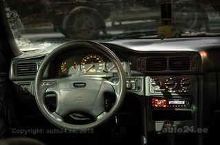 Volvo V70 2.5 R5 103kW