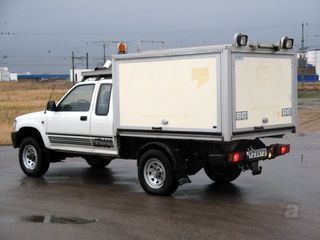 Volkswagen Taro 2.4 R4 84kW