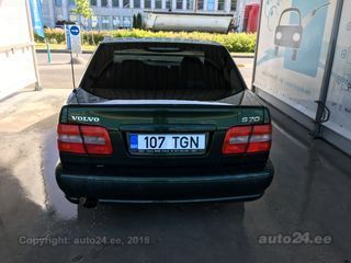 Volvo S70 2.4 R5 106kW