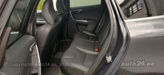 Volvo XC60 AWD SUMMUM XENIUM INTELLI SAFE BUSINESS WINTE 2.4 D5 158kW