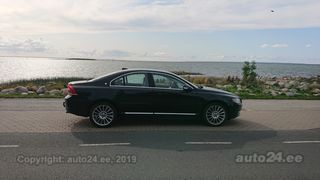 Volvo S80 4.4 V8 232kW