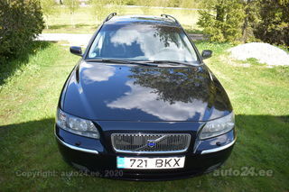 Volvo V70 Summum 2.4 D5 136kW