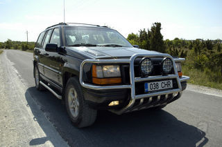 Jeep Grand Cherokee Limited LX 5.9 V8 177kW