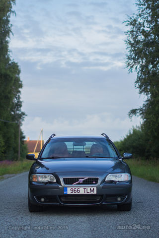 Volvo V70 R AWD 2.5 220kW