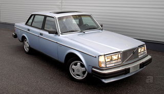 Volvo 264 2.4 R6 66kW