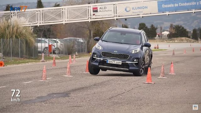 Bensiinimootoriga Kia Sportage oli hädas põdratestis